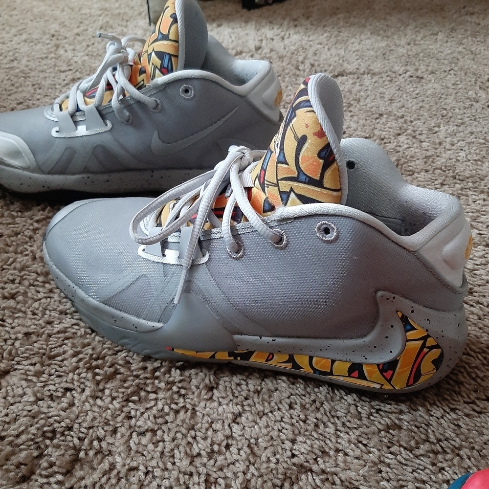 Nike BigKids Zoom Freak1